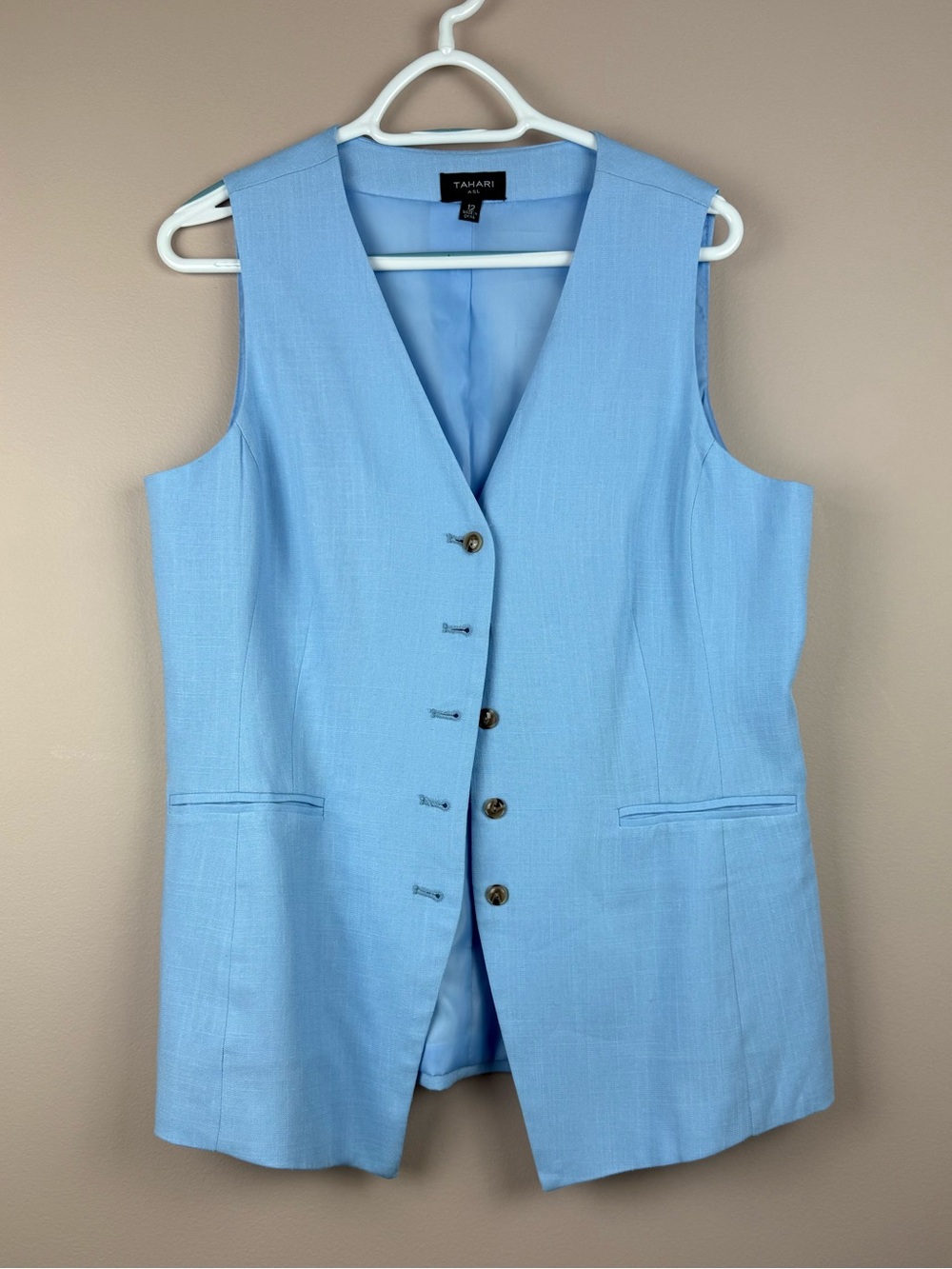 TAHARI ASL | baby blue Sleeveless Button Vest top linen blend size 12